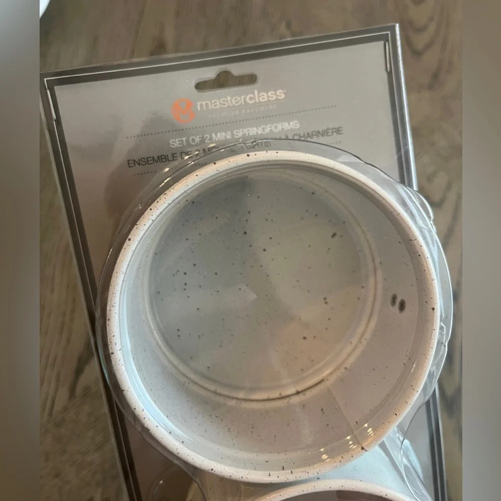 Masterclass mini springform cake pans 2pc speckled white and gray NWT